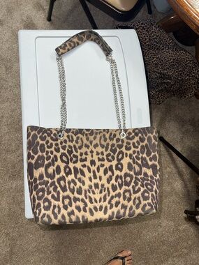 Ella & Elly Women's Animal Print Double Silver Tone Chain Strap Purse New.